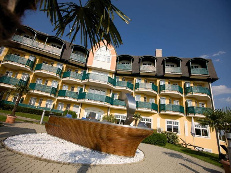 Maiers Kuschelhotel Loipersdorf Deluxe - Adults Only Fürstenfeld Exteriér fotografie