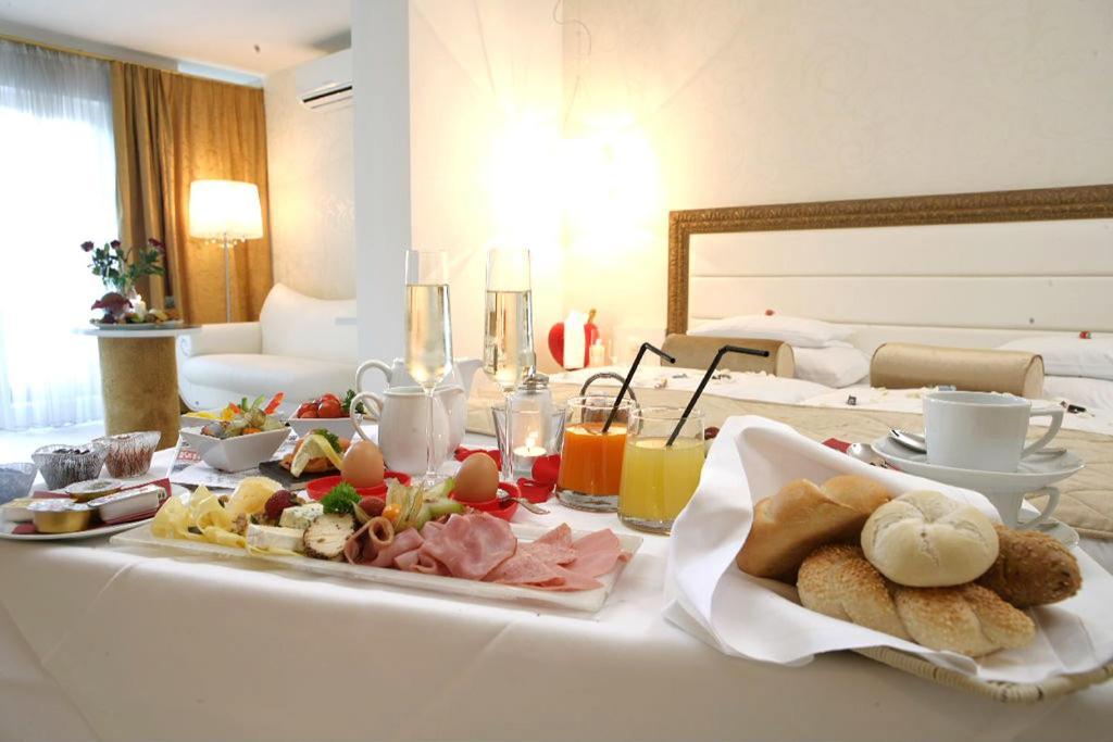 Maiers Kuschelhotel Loipersdorf Deluxe - Adults Only Fürstenfeld Exteriér fotografie